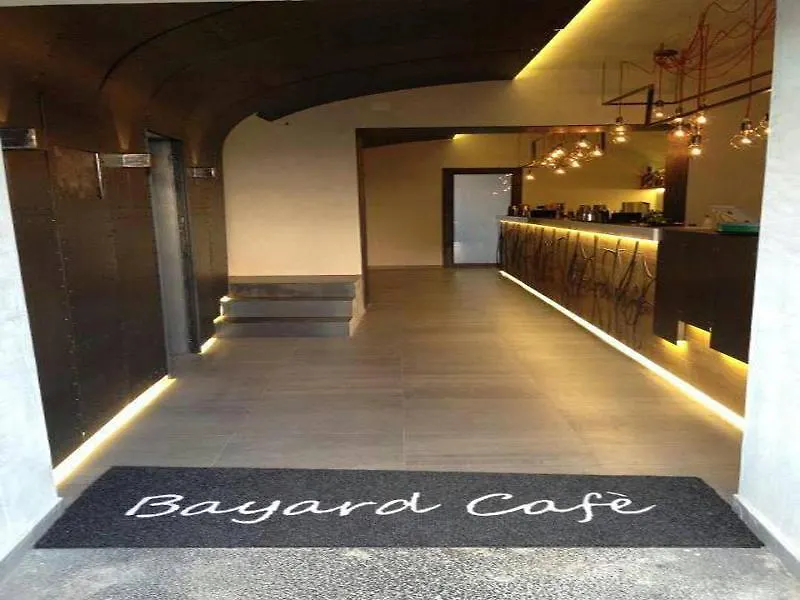 Bayard'S Rooms Portici 5*,