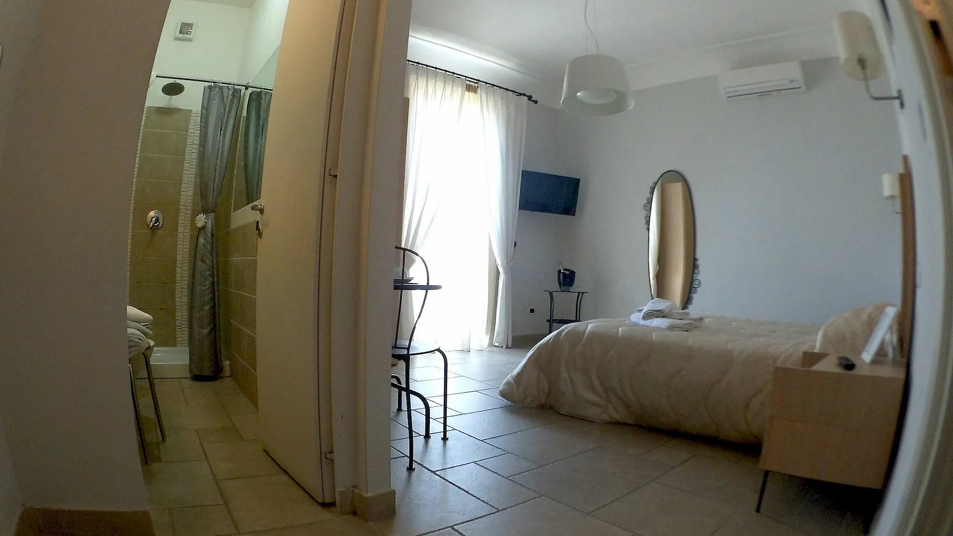Bayard'S Rooms Portici Italy