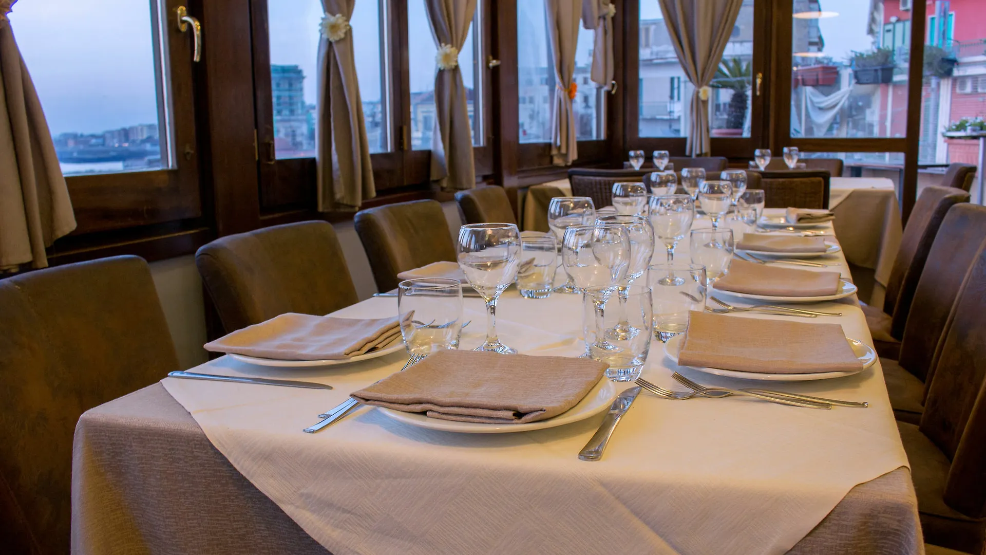 Bayard'S Rooms Portici Bed & Breakfast