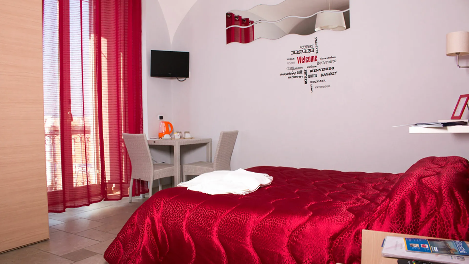 Bayard'S Rooms Portici